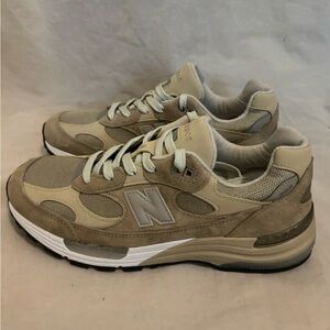 New Balance 992 Tan M992TN Size 9 With Defects Made in USA